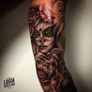 Tatuaje-brazo-katrina-logia-barcelona-Curro-Lopez 